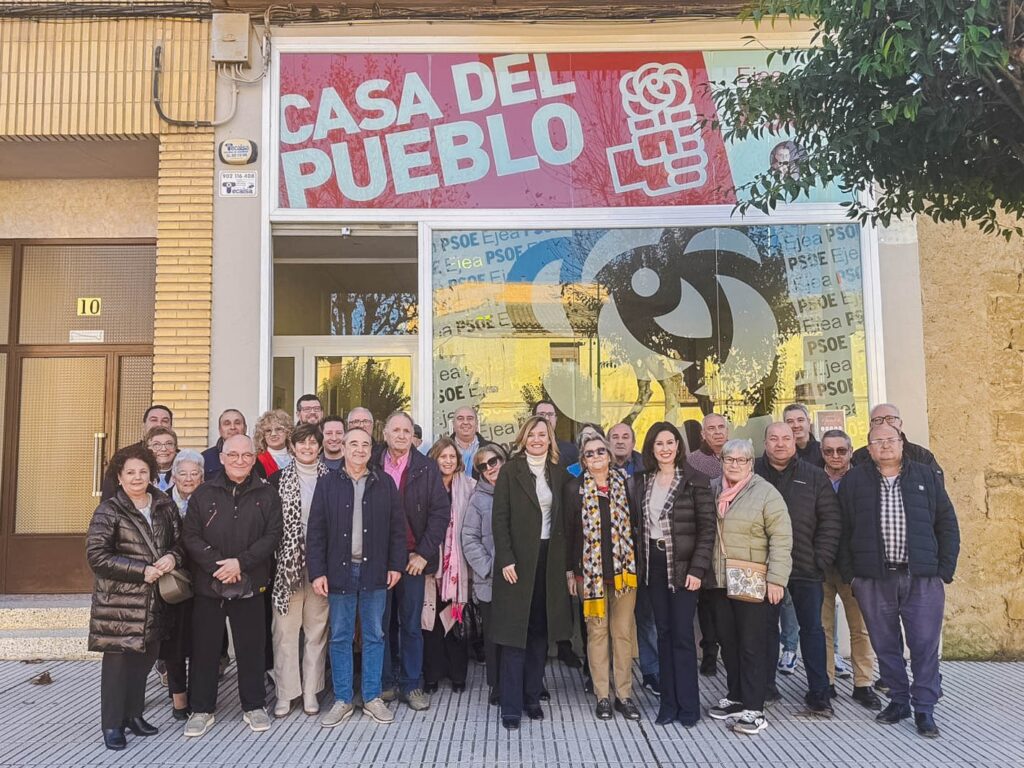 Pilar Alegría reivindica los servicios públicos en el medio rural frente al afán privatizador de Azcón